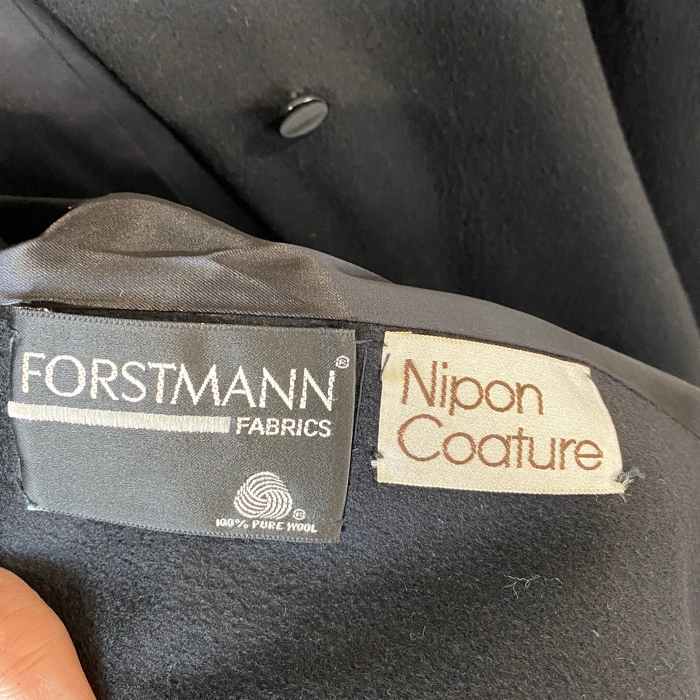 Vtg Albert Nipon Black/Burgundy Wool Coat Sz 10 - image 3